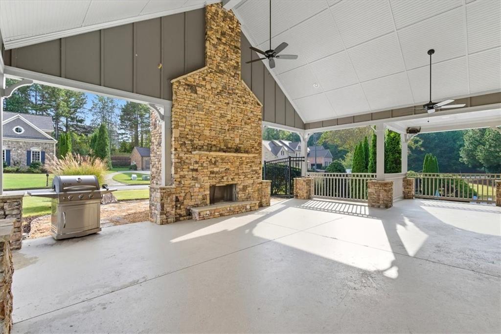 120 Fernwood Drive