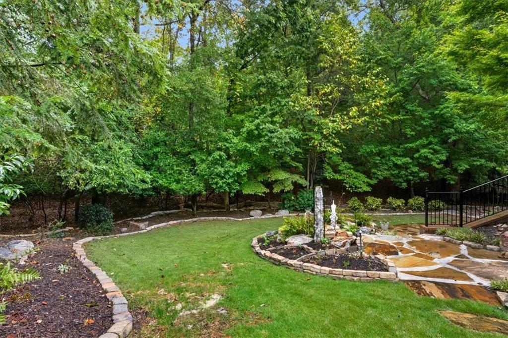 120 Fernwood Drive