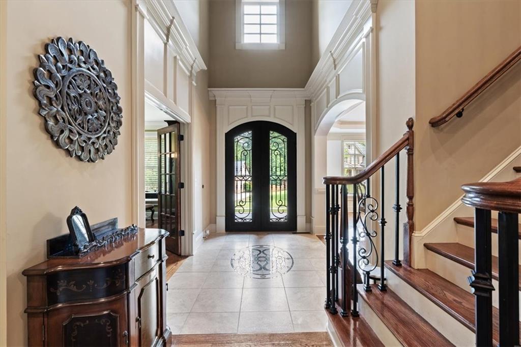 120 Fernwood Drive
