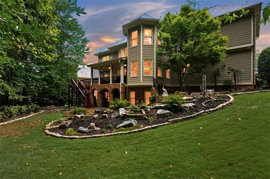 120 Fernwood Drive
