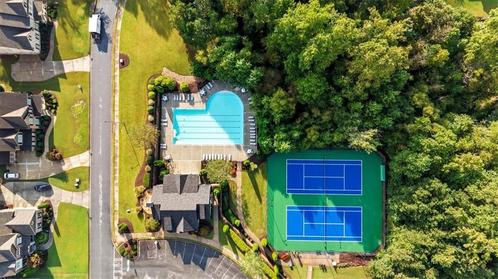 120 Fernwood Drive