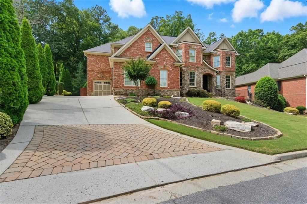 120 Fernwood Drive