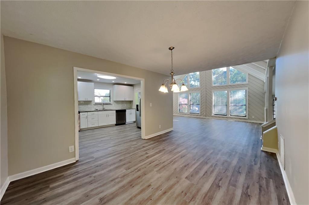 570 Charing Cross Drive