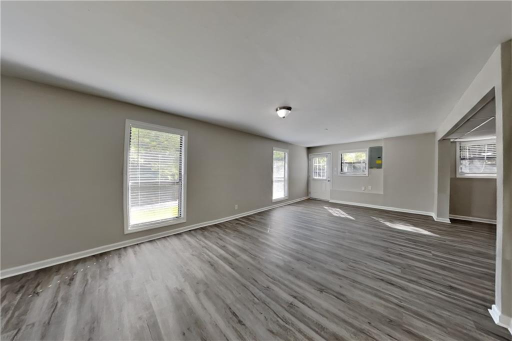 570 Charing Cross Drive