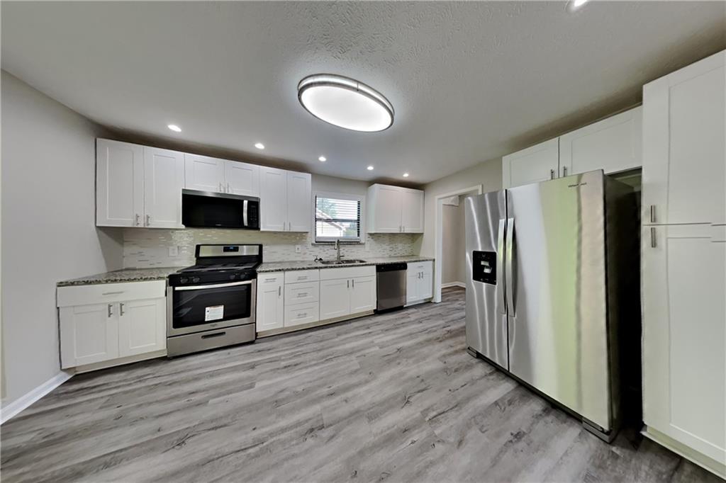 570 Charing Cross Drive