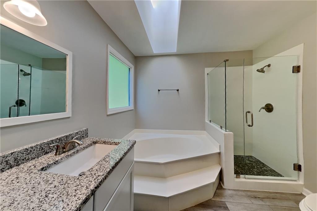 570 Charing Cross Drive