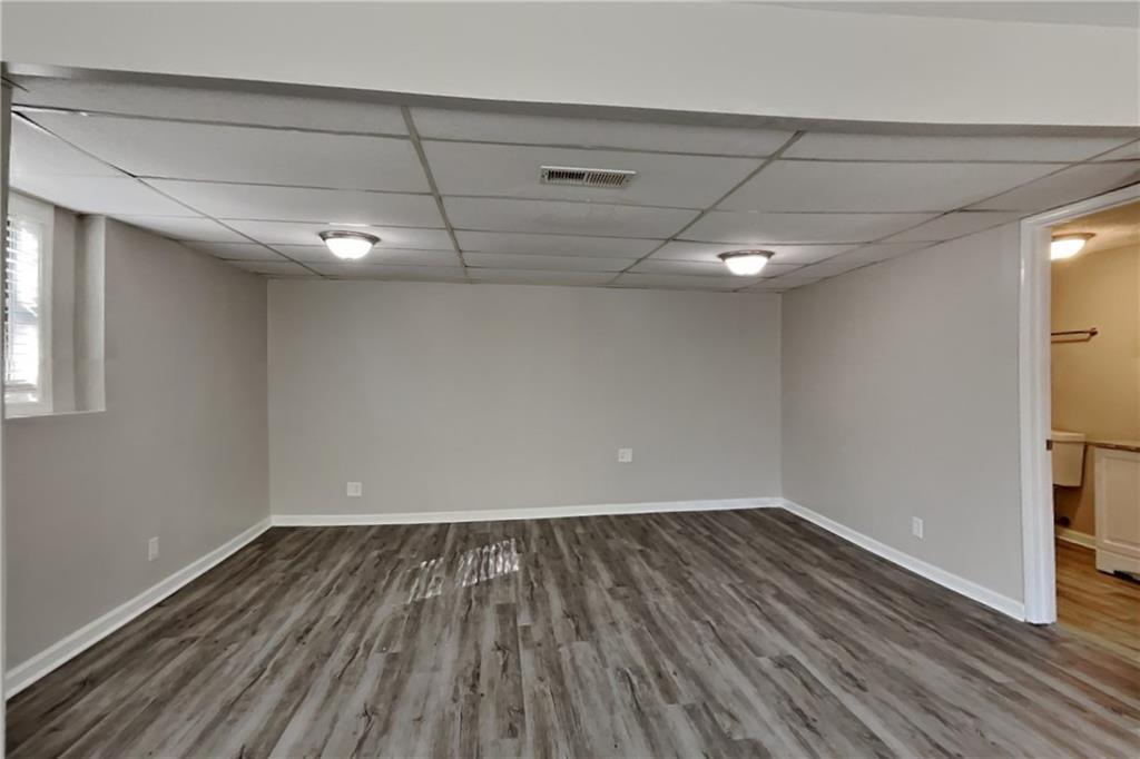 570 Charing Cross Drive