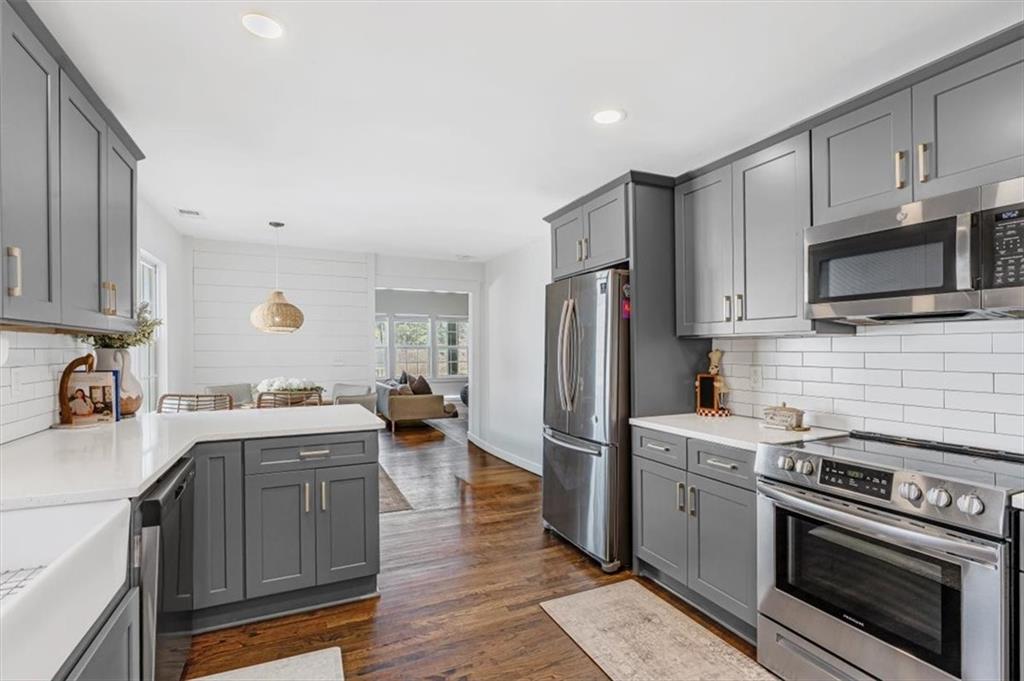 1931 S Gordon Street SW