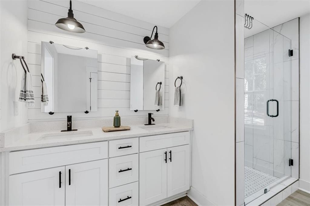 1931 S Gordon Street SW