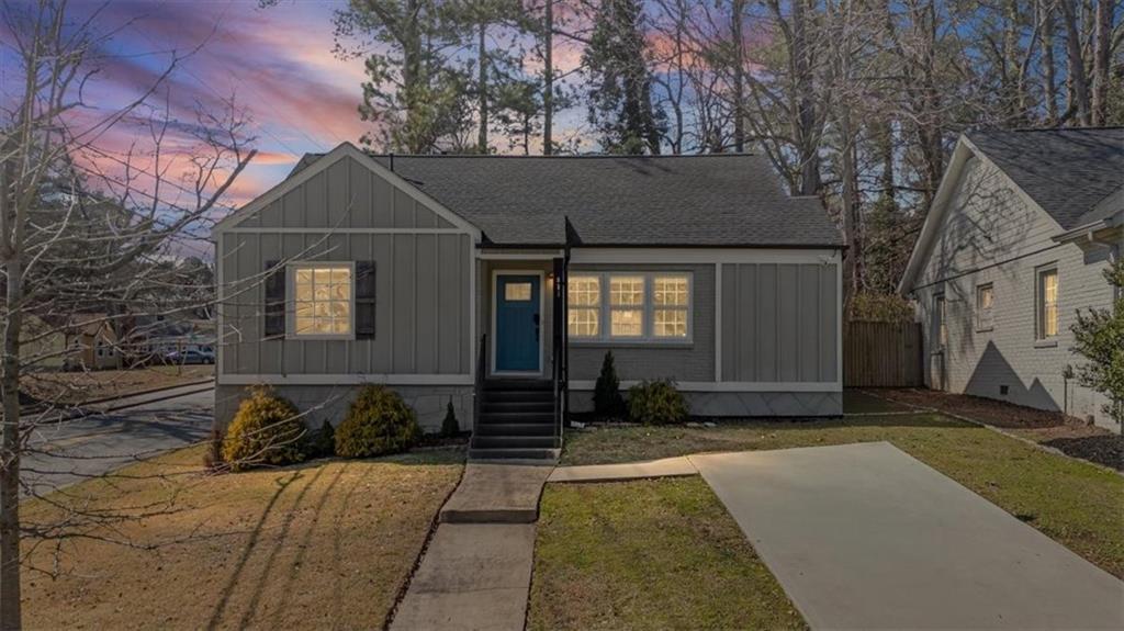 1931 S Gordon Street SW