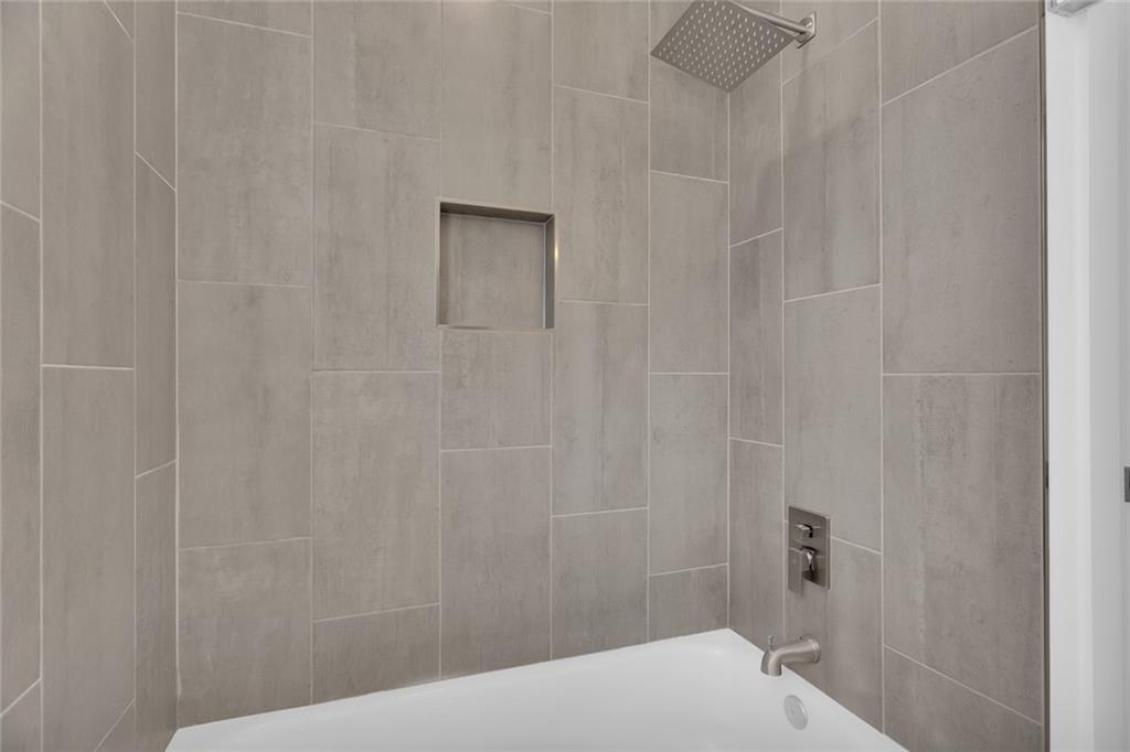 1931 S Gordon Street SW