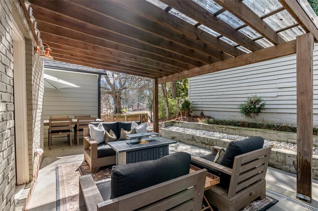 1931 S Gordon Street SW