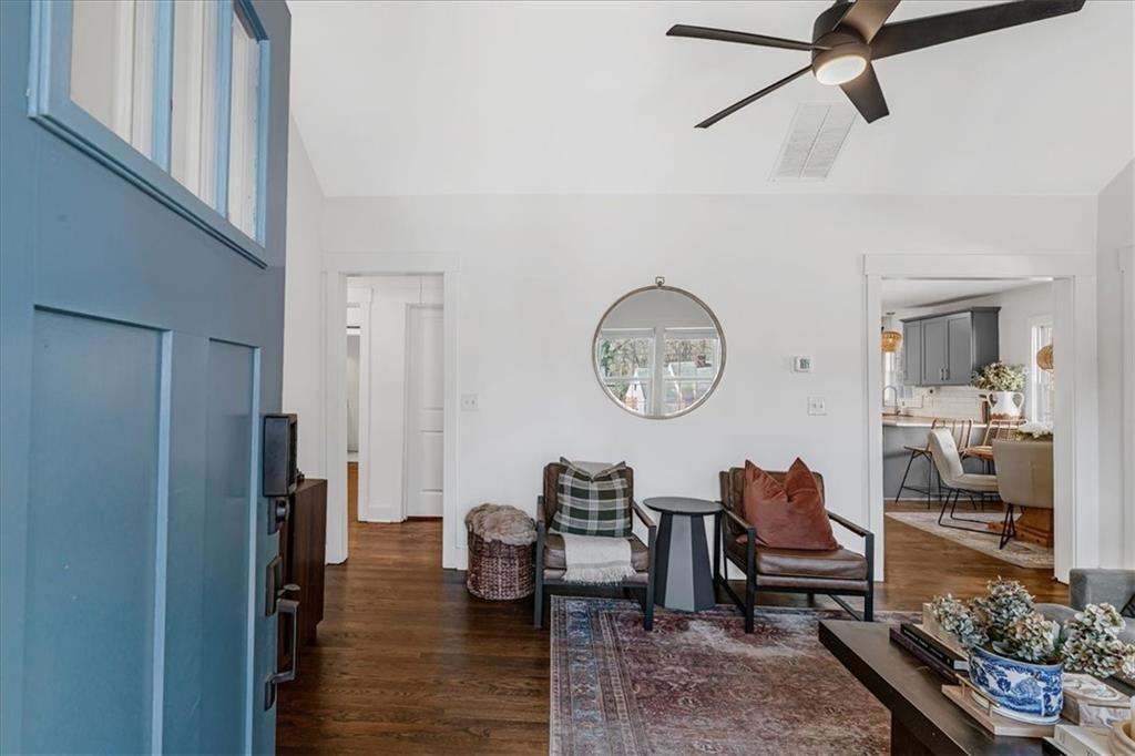 1931 S Gordon Street SW