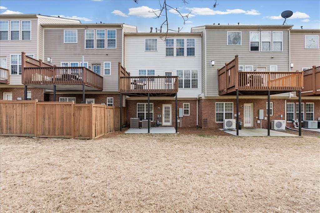 1605 Wehunt Place SE Unit 15