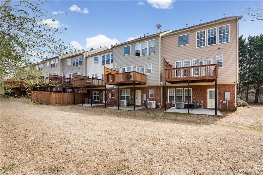 1605 Wehunt Place SE Unit 15