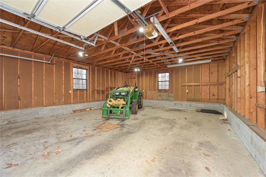 437 SE Cooper Lake Road SE