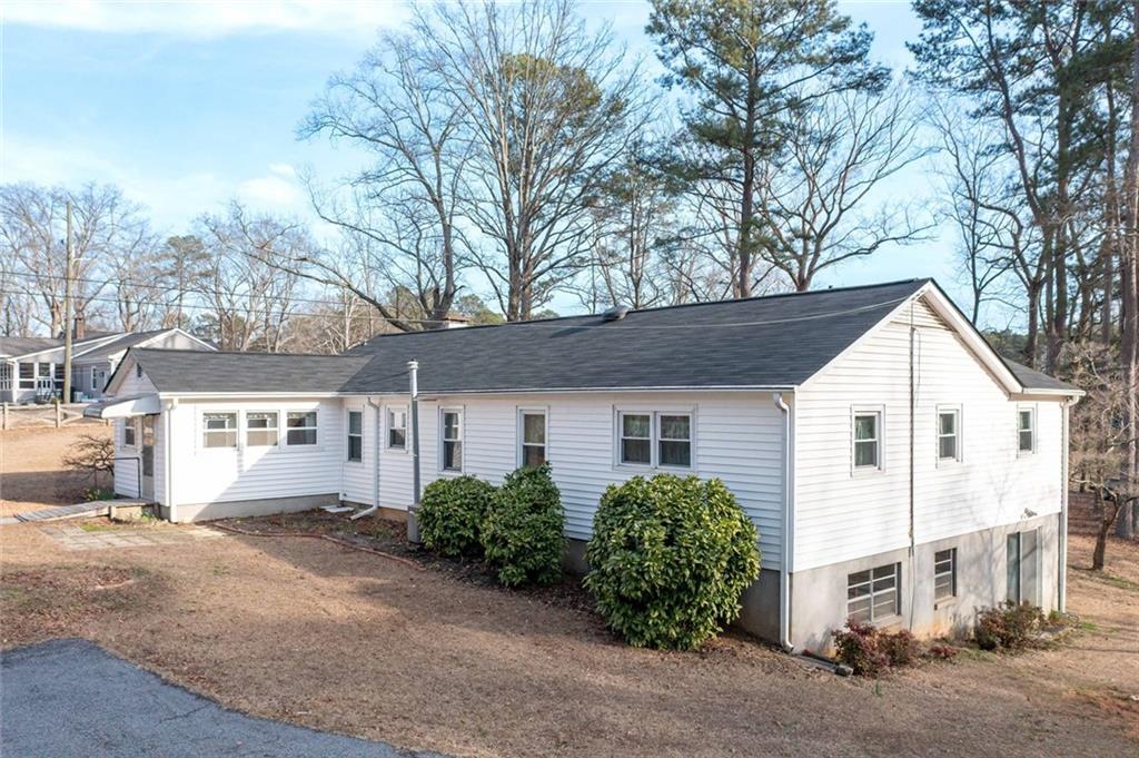 437 SE Cooper Lake Road SE