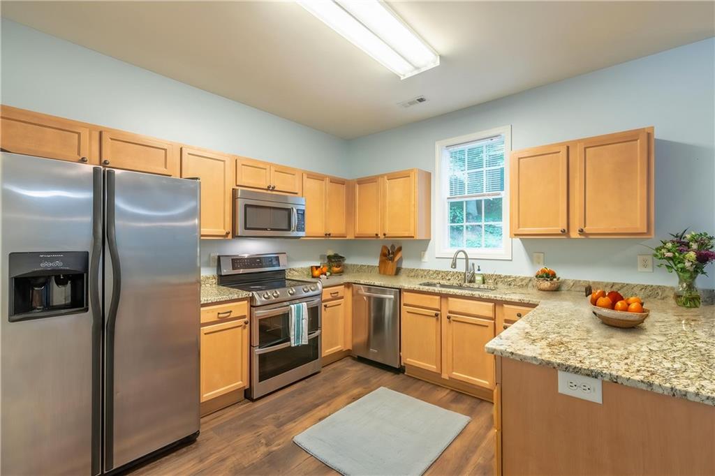 5181 Heather Road SE