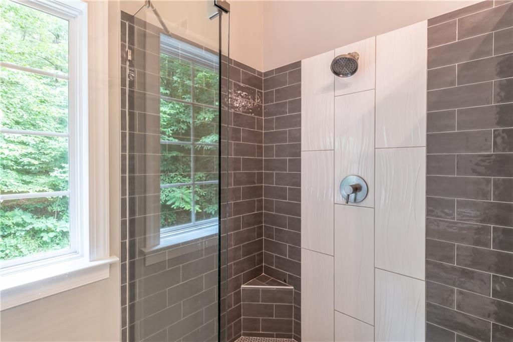 5181 Heather Road SE