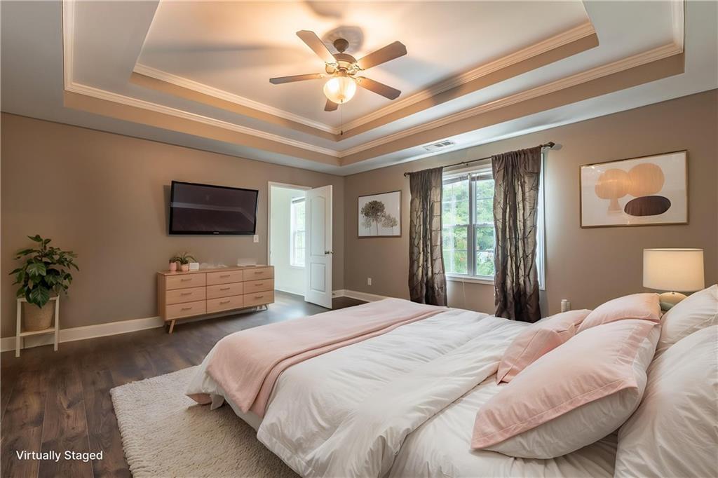 5181 Heather Road SE