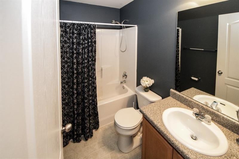 5181 Heather Road SE