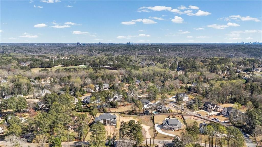 124 Woodlawn Drive NE