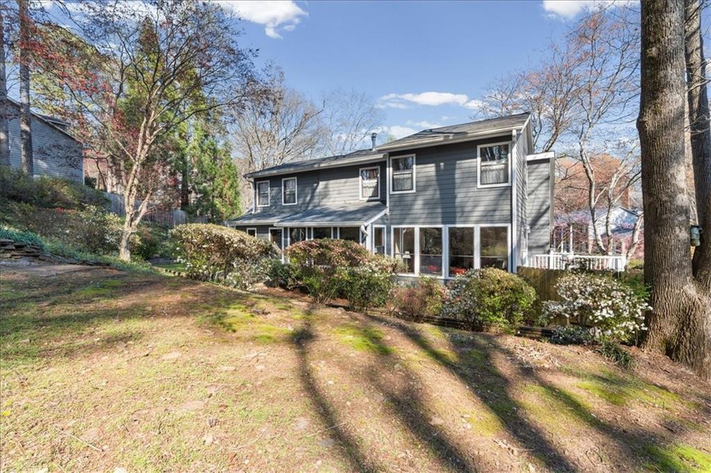 4068 Norton Place SE