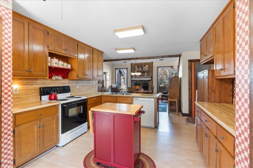 4068 Norton Place SE