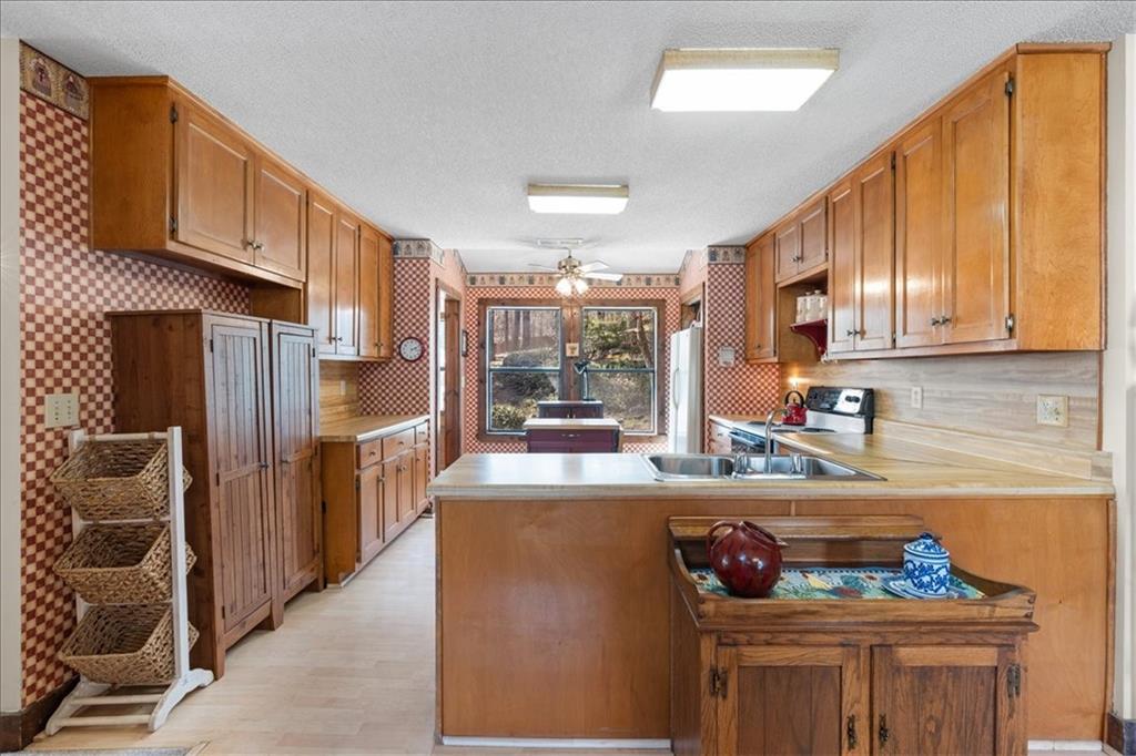 4068 Norton Place SE