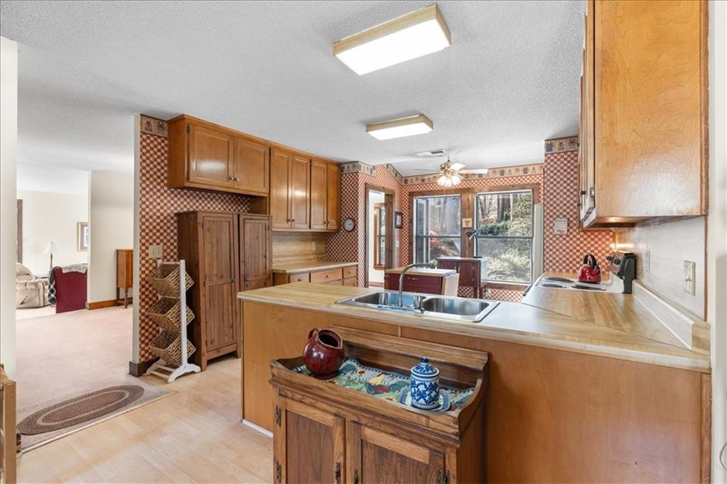 4068 Norton Place SE