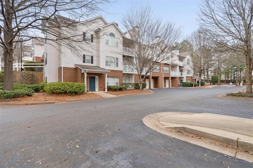 803 Spring Heights Lane SE