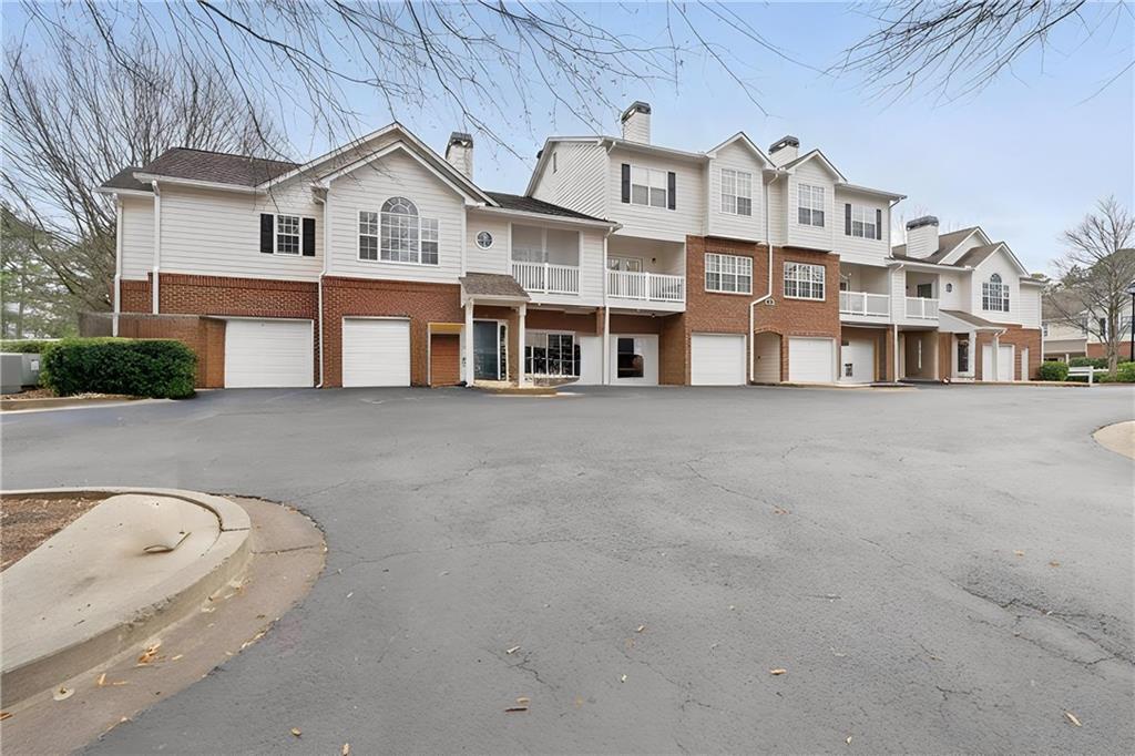 803 Spring Heights Lane SE