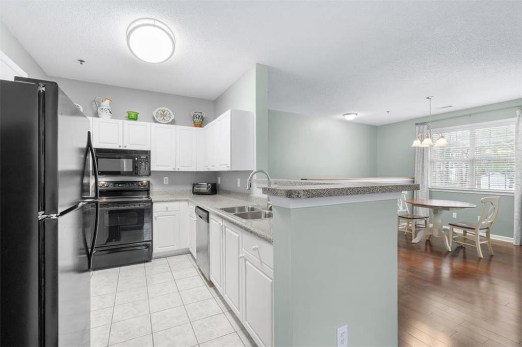 803 Spring Heights Lane SE