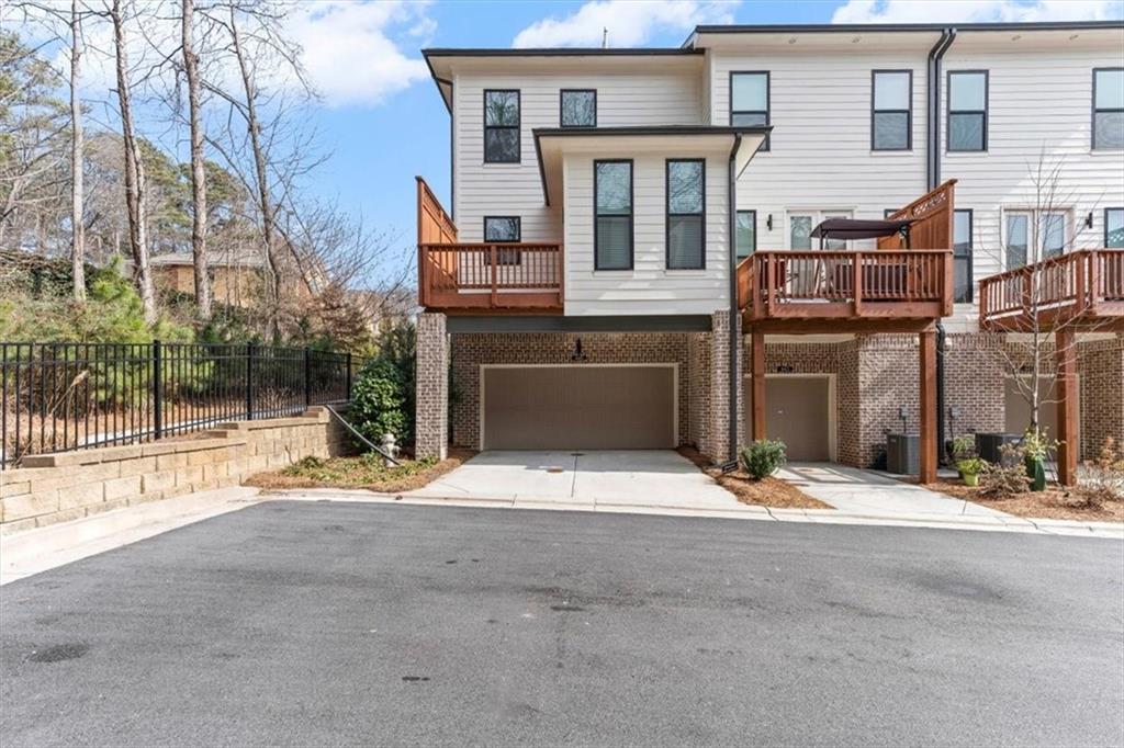 445 Olmstead Way