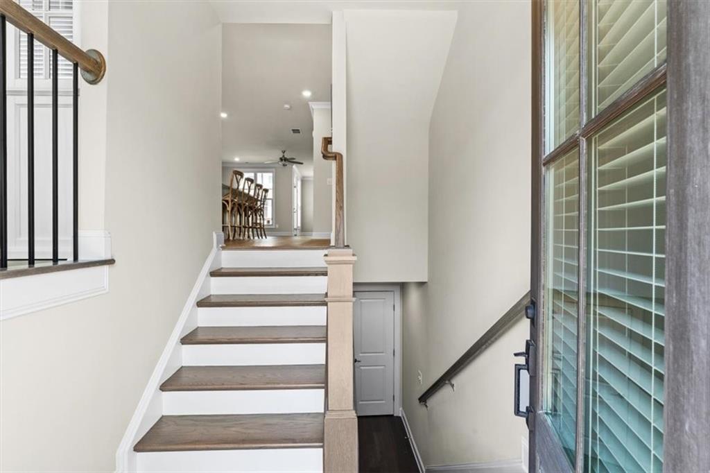 305 Marlowe Alley