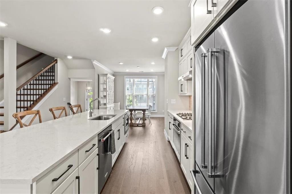 305 Marlowe Alley