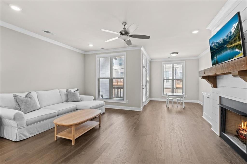 305 Marlowe Alley