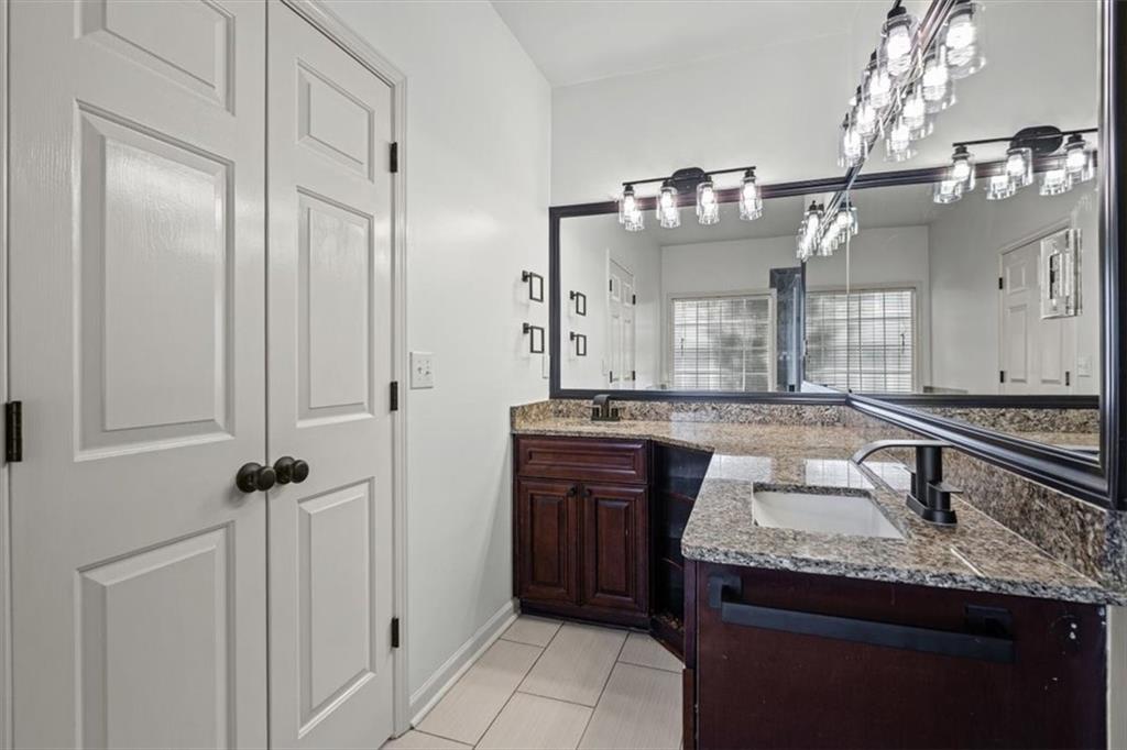 3105 Ballet Court SE