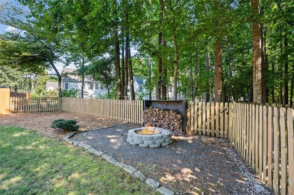 3105 Ballet Court SE