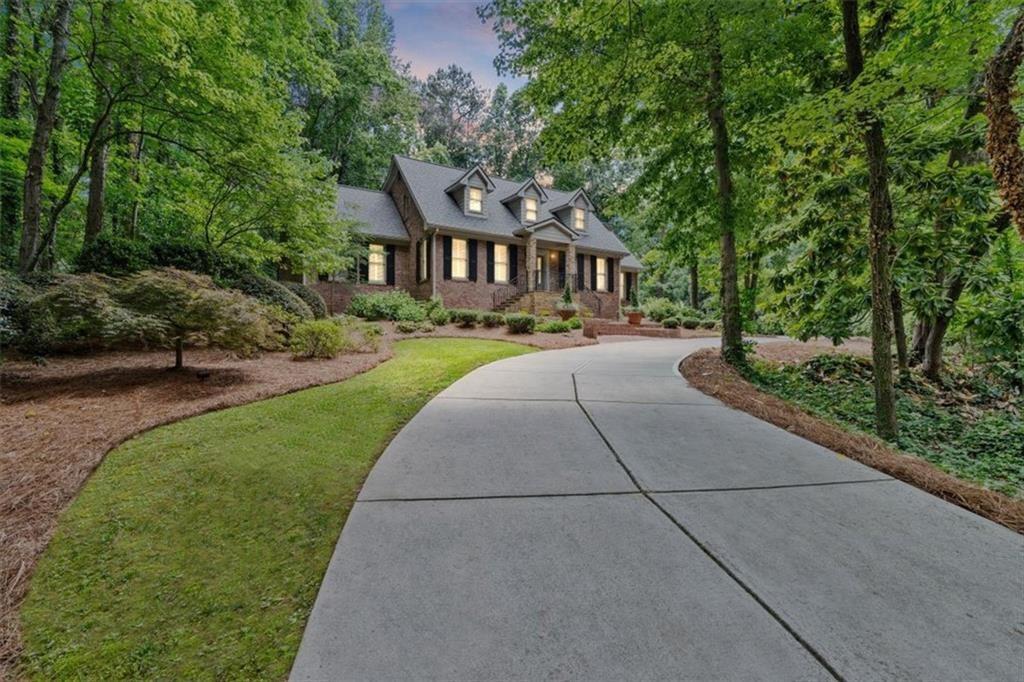 682 Austin Drive SE