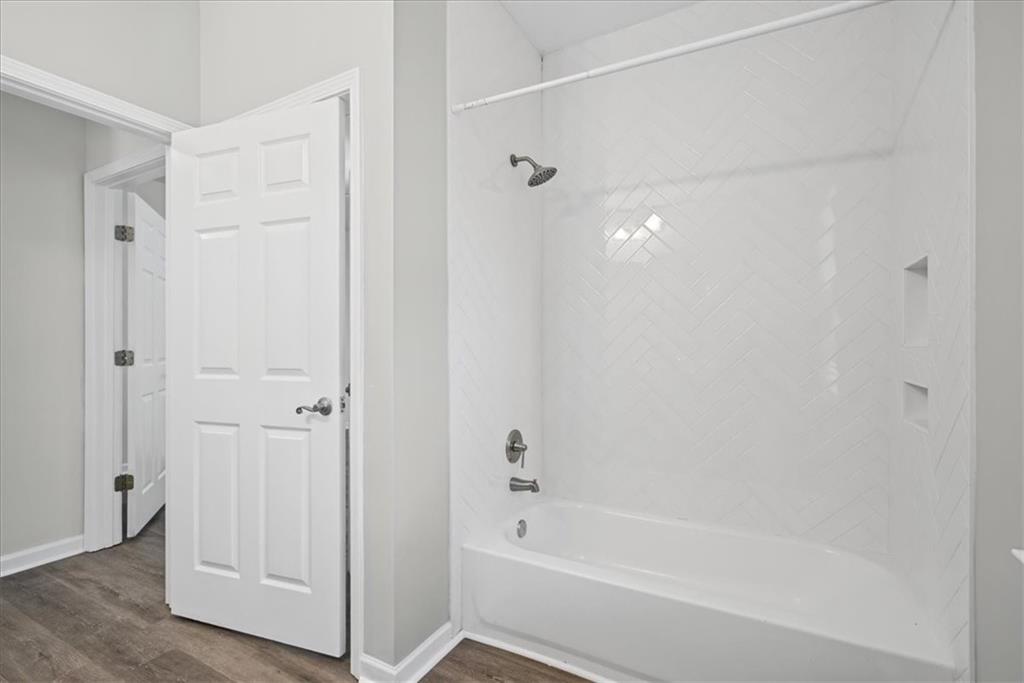 2400 Cumberland Parkway SE Unit 711