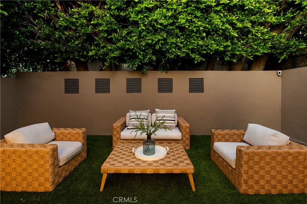 928 Quivera Street