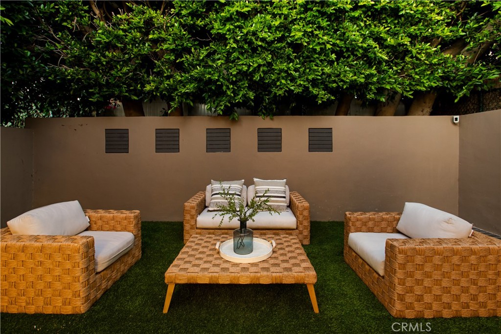 928 Quivera Street