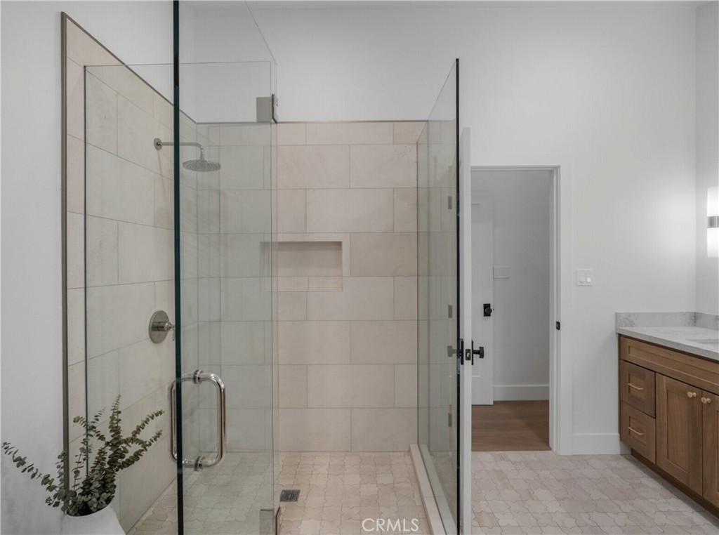 10015 Santa Gertrudes Avenue