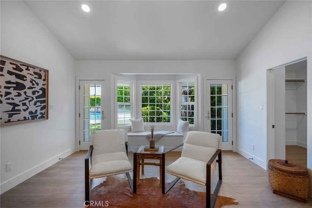 10015 Santa Gertrudes Avenue