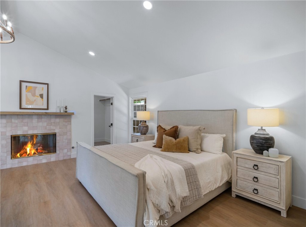 10015 Santa Gertrudes Avenue