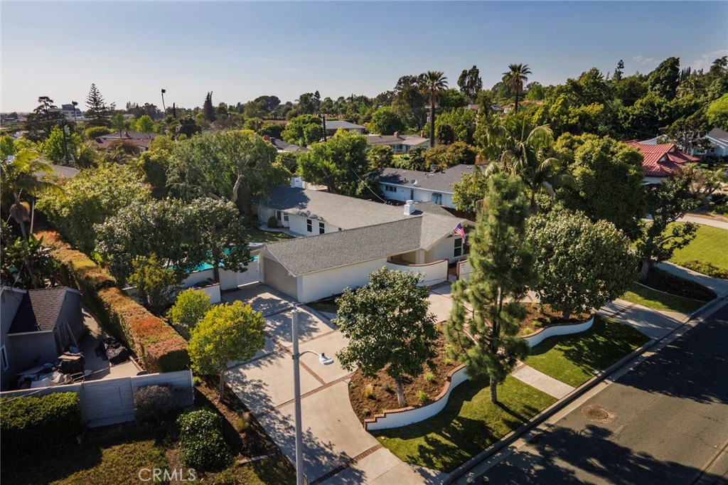 10015 Santa Gertrudes Avenue