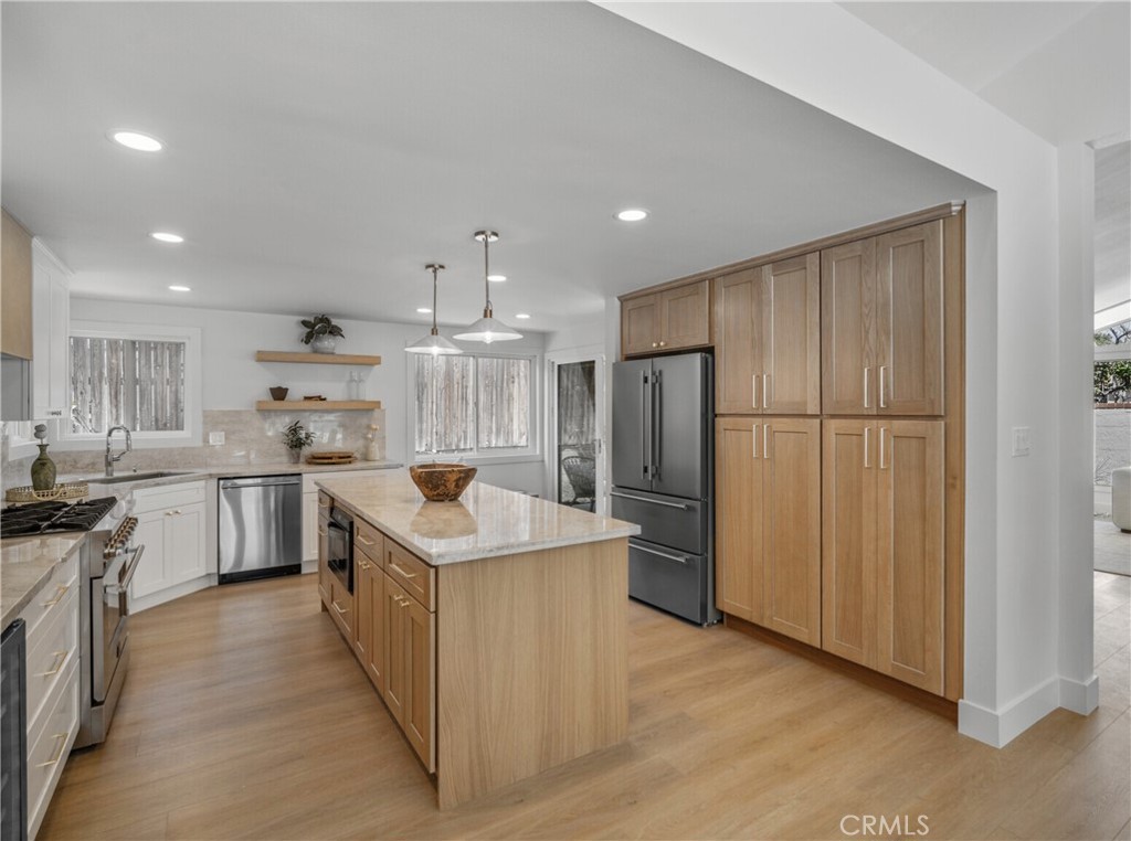 10015 Santa Gertrudes Avenue