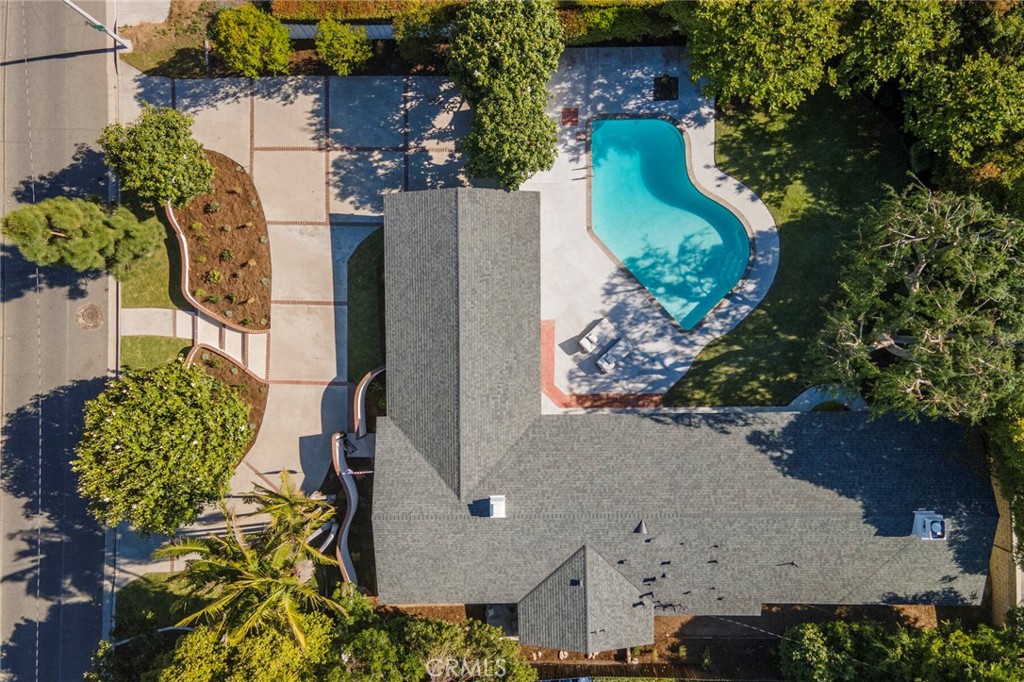 10015 Santa Gertrudes Avenue