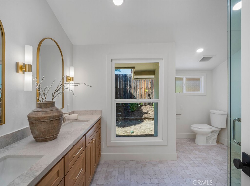 10015 Santa Gertrudes Avenue